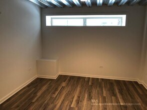 932 W Dakin St in Chicago, IL - Building Photo - Building Photo