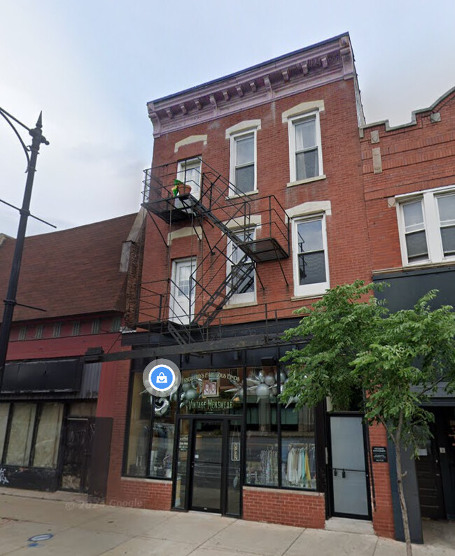 property at 2545 W North Ave