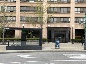 301 W 110th St, Unit 14F in New York, NY - Foto de edificio - Building Photo