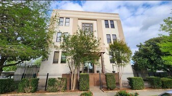 1100 Harvard St in Houston, TX - Building Photo