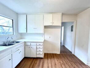 4315 Spring Oak Dr in San Antonio, TX - Building Photo - Building Photo