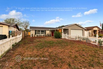 8735 Spanish Moss Dr in Port Richey, FL - Building Photo - Building Photo