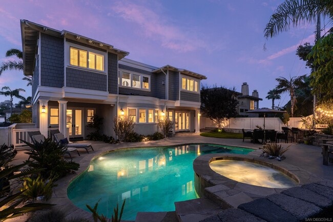 515 N Acacia Ave in Solana Beach, CA - Building Photo - Building Photo