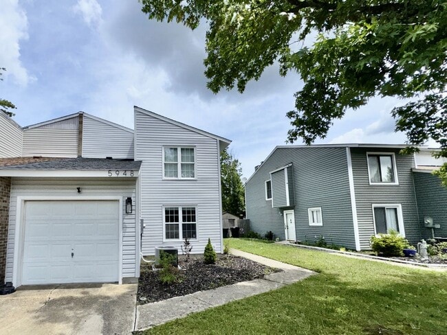 5948 Buckminister Ln