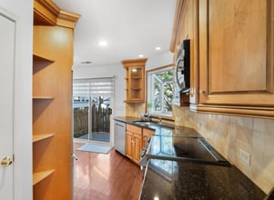 89 Birchwood Rd in Bedminster, NJ - Building Photo - Building Photo
