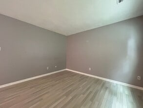 4761 Old Hickory Rd in Virginia Beach, VA - Building Photo - Building Photo