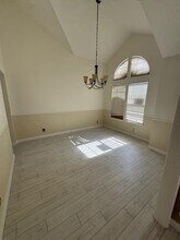 42443 Surrey Ct in Quartz Hill, CA - Building Photo - Building Photo