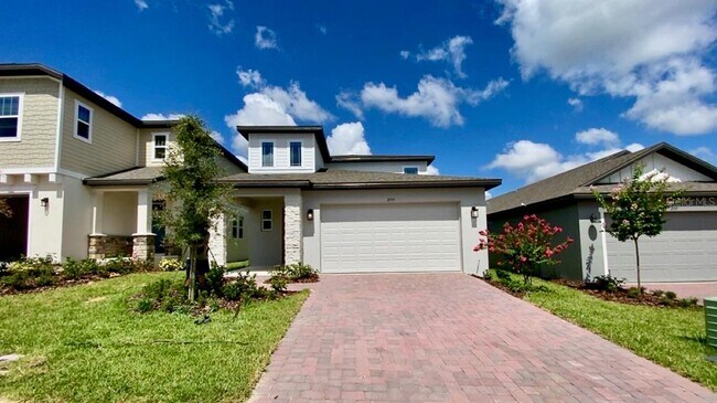 property at 2333 Mystic Maze Ln