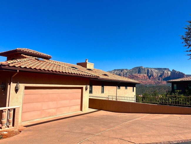 13 Rue De La Rose in Sedona, AZ - Building Photo - Building Photo