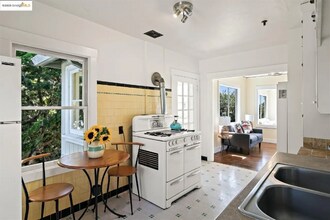 1412 Peralta Ave in Berkeley, CA - Foto de edificio - Building Photo