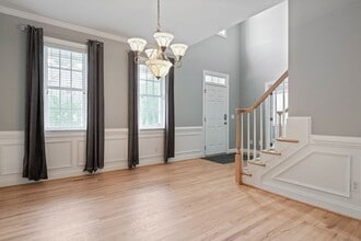 107 Strangford Lane in Durham, NC - Building Photo - Building Photo