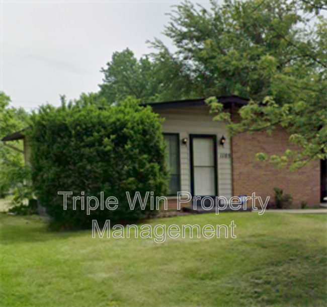 property at 1105 Cheyenne Dr