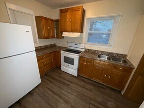 2222 12th St SW in Akron, OH - Building Photo - Building Photo