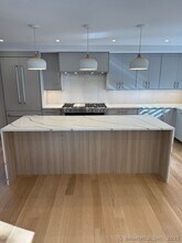 141 West Ave in Darien, CT - Building Photo - Building Photo