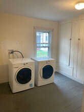 12 Vine St in Biddeford, ME - Building Photo - Building Photo