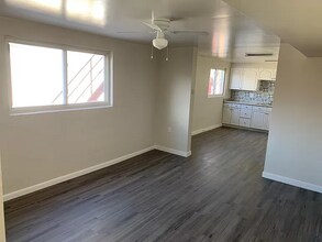 7225 W 20th Ave in Lakewood, CO - Building Photo - Building Photo