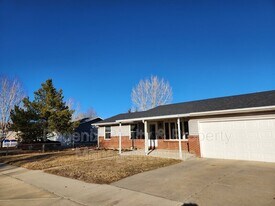 150 Lawley Dr in Erie, CO - Building Photo