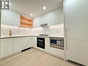 918 W 32nd Ave in Vancouver, BC - Building Photo - Building Photo