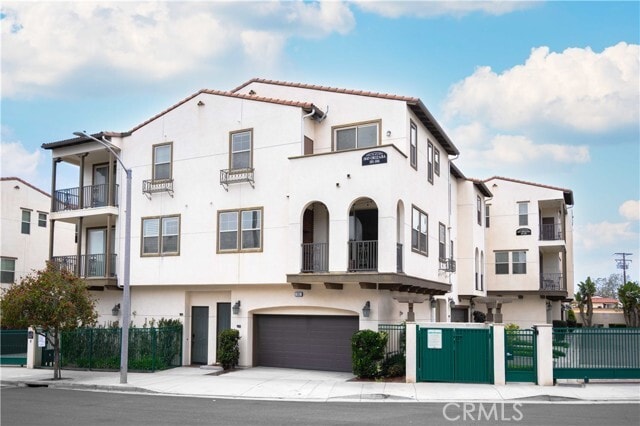 property at 1845 Orizaba Ave