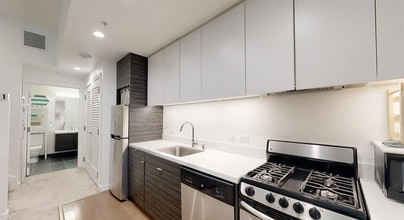 1688 Pine St in San Francisco, CA - Building Photo - Building Photo
