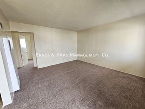 9119 Rose St in Bellflower, CA - Building Photo - Building Photo