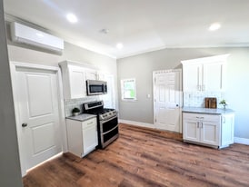 31 Oberlin St in Worcester, MA - Building Photo