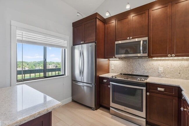 property at 701 Seafarer Cir