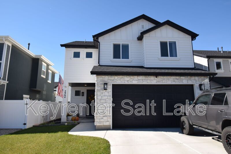 2964 S 2500 W St in Syracuse, UT - Building Photo