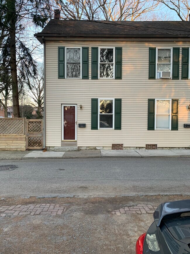 221 Arch St Rentals in Carlisle, PA