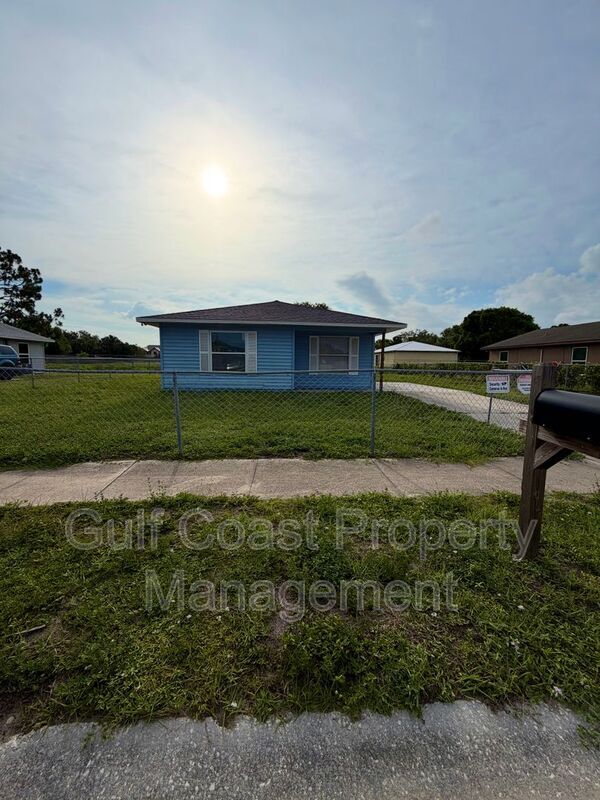 property at 1801 S Palmdale Ct