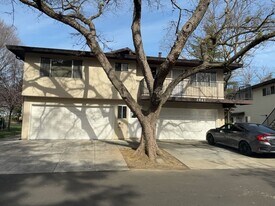 2861 Bidwell St in Davis, CA - Building Photo