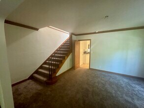 1174 E Elizabeth St in Pasadena, CA - Building Photo - Building Photo