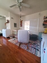 4112 Spruce St, Unit 4 in Philadelphia, PA - Foto de edificio - Building Photo