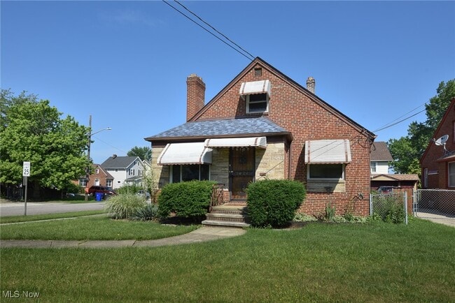 property at 3146 Warren Rd