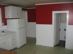 211 N. New Apt. 1, Unit 1 in Kirksville, MO - Building Photo - Building Photo