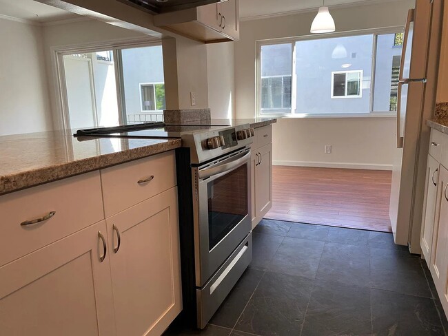 property at 837 Cowper St