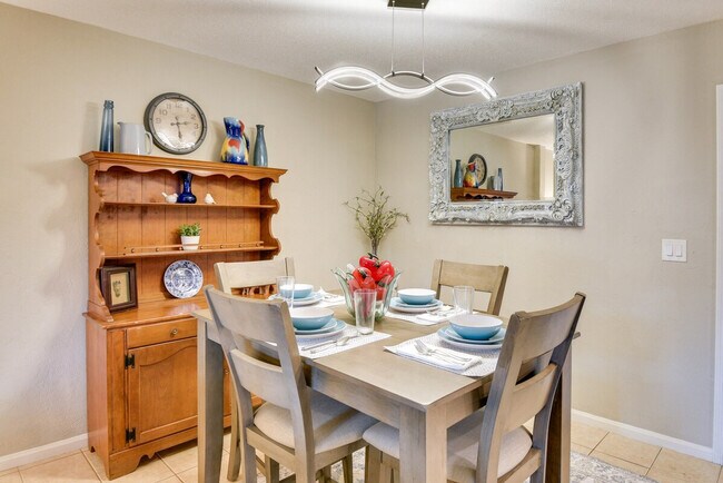 3800 Saxon Dr, Unit SI ID1308087P in New Smyrna Beach, FL - Foto de edificio - Building Photo