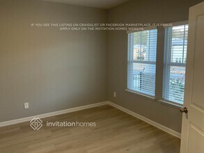 6939 Chester St in Fairburn, GA - Foto de edificio - Building Photo