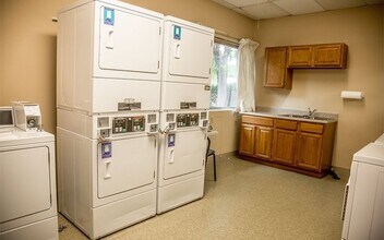 404 St Louis Ave in Excelsior Springs, MO - Building Photo - Building Photo