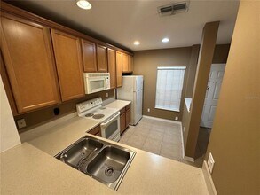 3613 Wilshire Way Rd in Orlando, FL - Building Photo - Building Photo