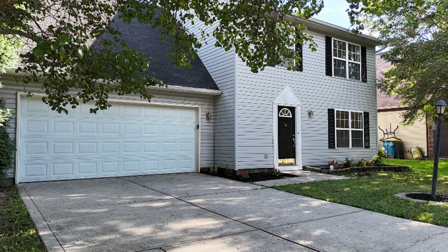 property at 8913 Glass Chimney Ln