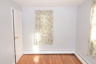 10 Carson Rd in Woburn, MA - Building Photo - Building Photo