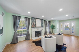 8301 Lee Blvd in Leawood, KS - Building Photo - Building Photo