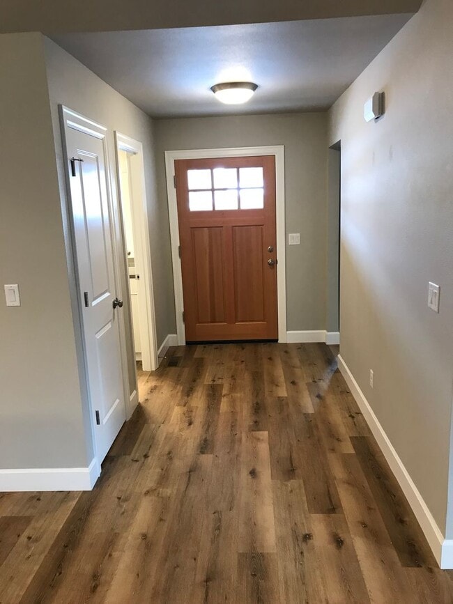 3439 W Antler Ave in Redmond, OR - Building Photo - Building Photo