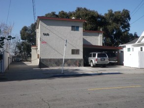 968 N Loma Vista Dr in Long Beach, CA - Building Photo - Building Photo