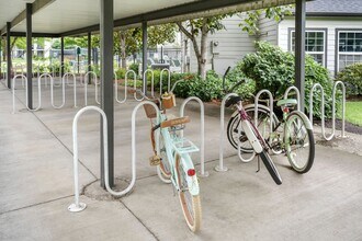 Stadium Park in Eugene, OR - Building Photo - Building Photo