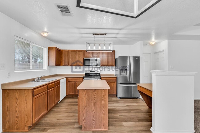 property at 125 Foxglove Pass