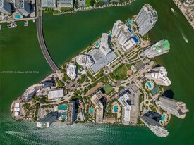 520 Brickell Key Dr in Miami, FL - Building Photo - Building Photo