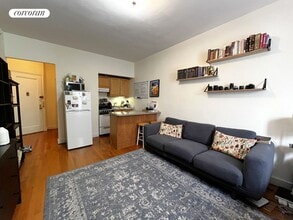 34 W 86th St in New York, NY - Building Photo - Building Photo