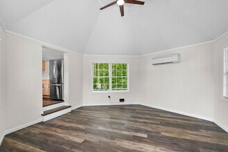 39976 New Rd in Aldie, VA - Building Photo - Building Photo